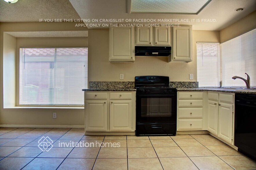 Building Photo - 25077 Morning Dove Way