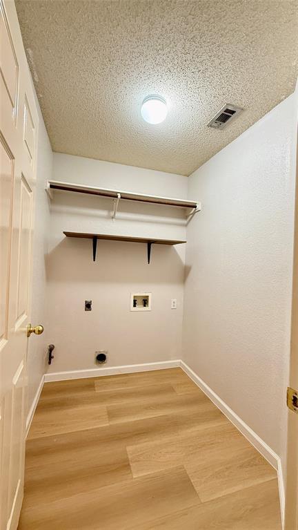 Building Photo - 1502 Woodstone S