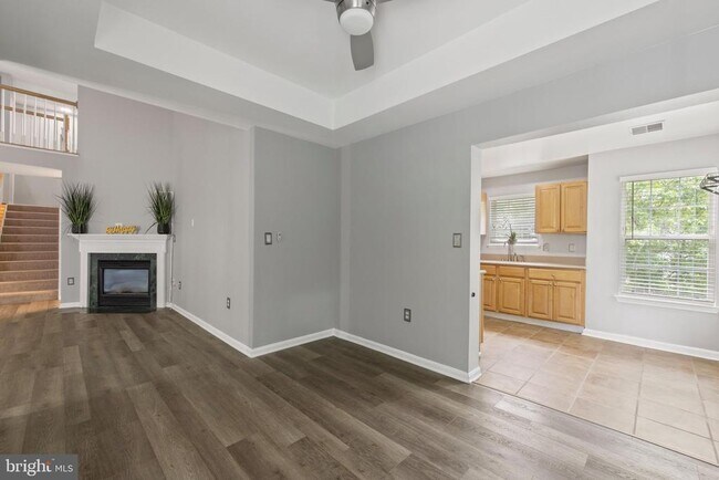Building Photo - 15605 Everglade Ln