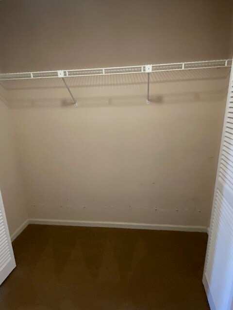 Building Photo - 5381 Lynbrook Landing