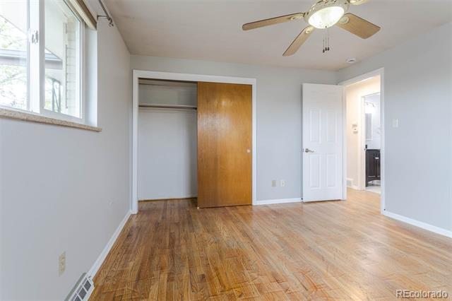 Building Photo - 755 Braun St