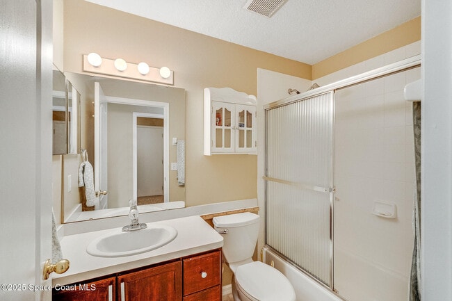 Building Photo - 1634 Sun Gazer Dr