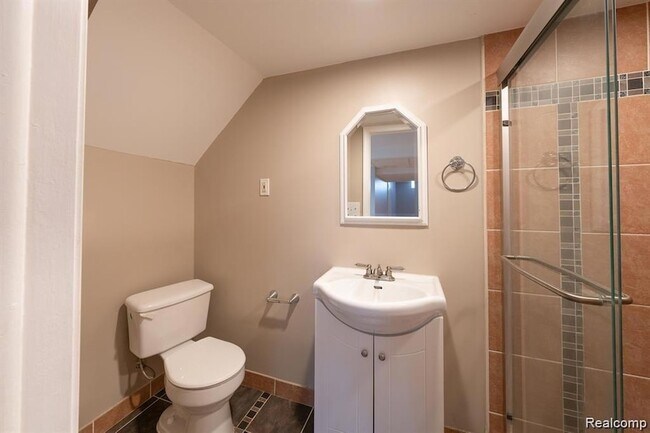 Building Photo - 41415 Harvard Dr