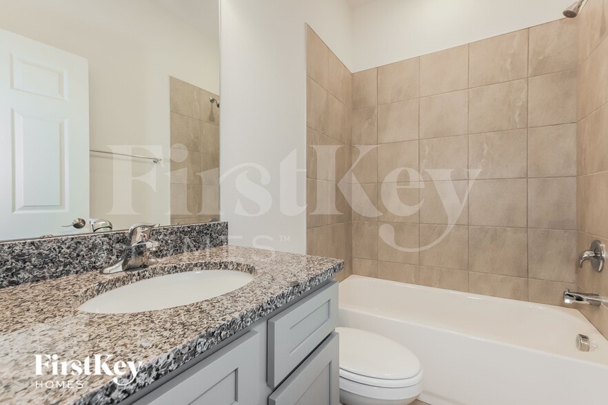 Building Photo - 210 Windsor Reserve Dr