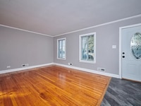 Building Photo - 3742 W. NorthShore Ave, Lincolnwood
