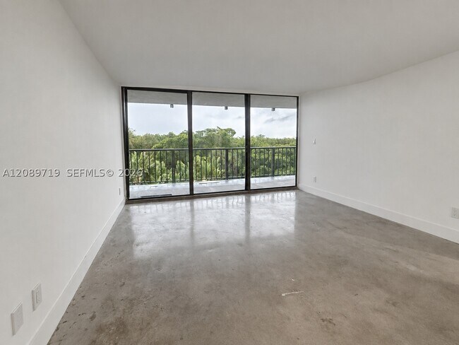 Building Photo - 5781 Biscayne Blvd