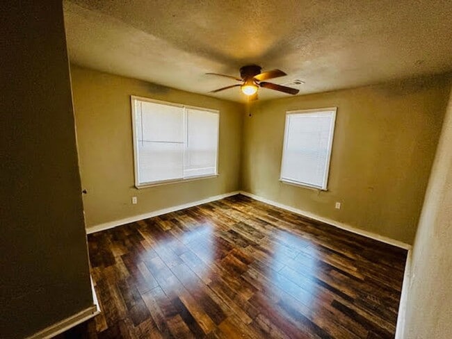 Building Photo - 2-Bedroom Rental in the Heart of Pine Bluff