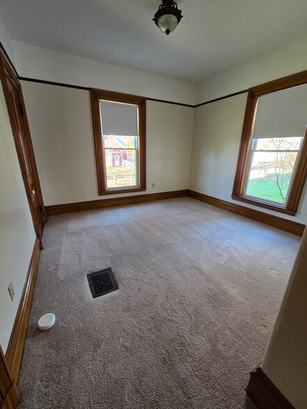 Bedroom 1 - 281 Pembroke St