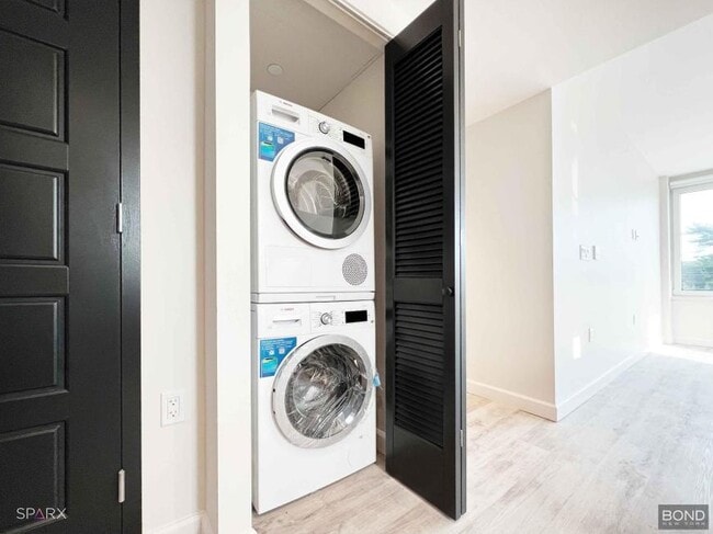 Building Photo - 1 bedroom in HOLLIS NY 11423