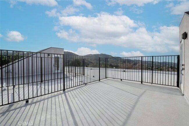 Building Photo - 7341 Valmont St