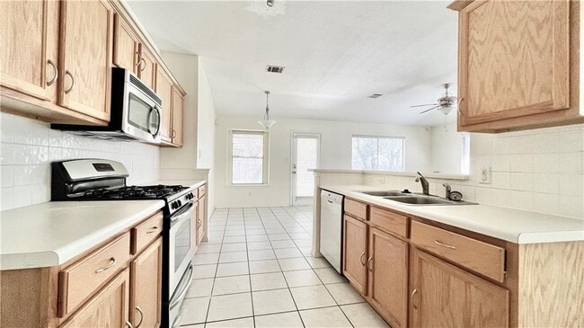 Building Photo - 3553 Rock Shelf Ln