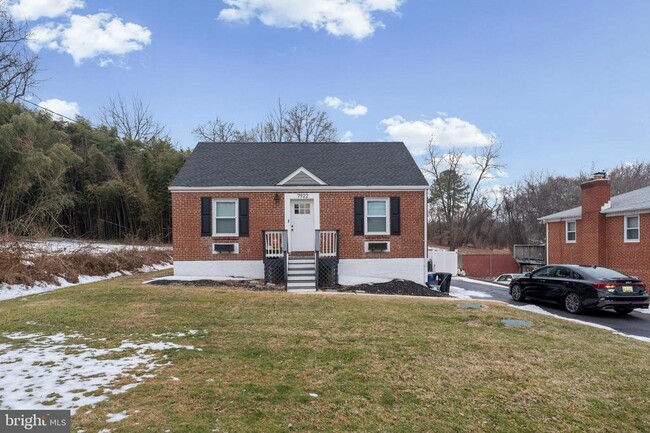 Building Photo - 7922 Babikow Rd