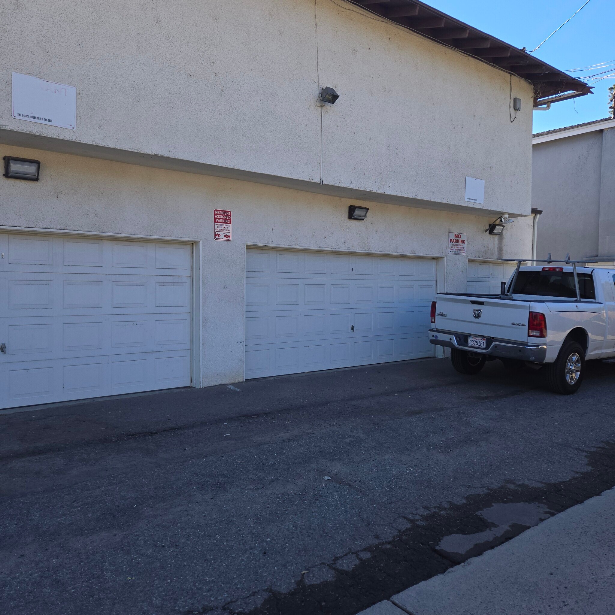 Building Photo - 2613 Andover Ave