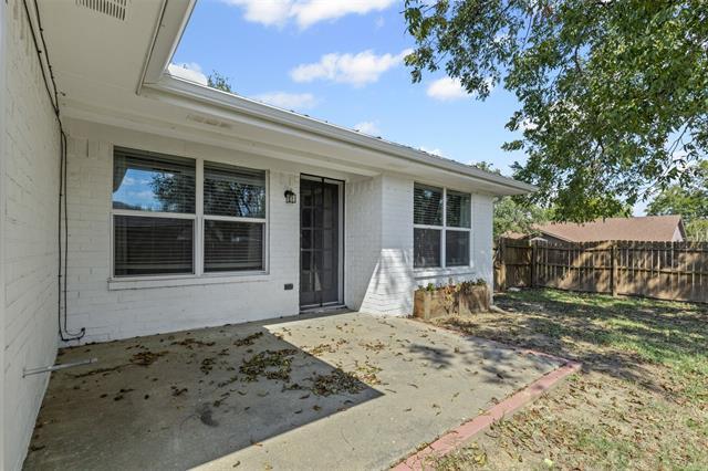 Building Photo - 1509 Surry Pl Dr