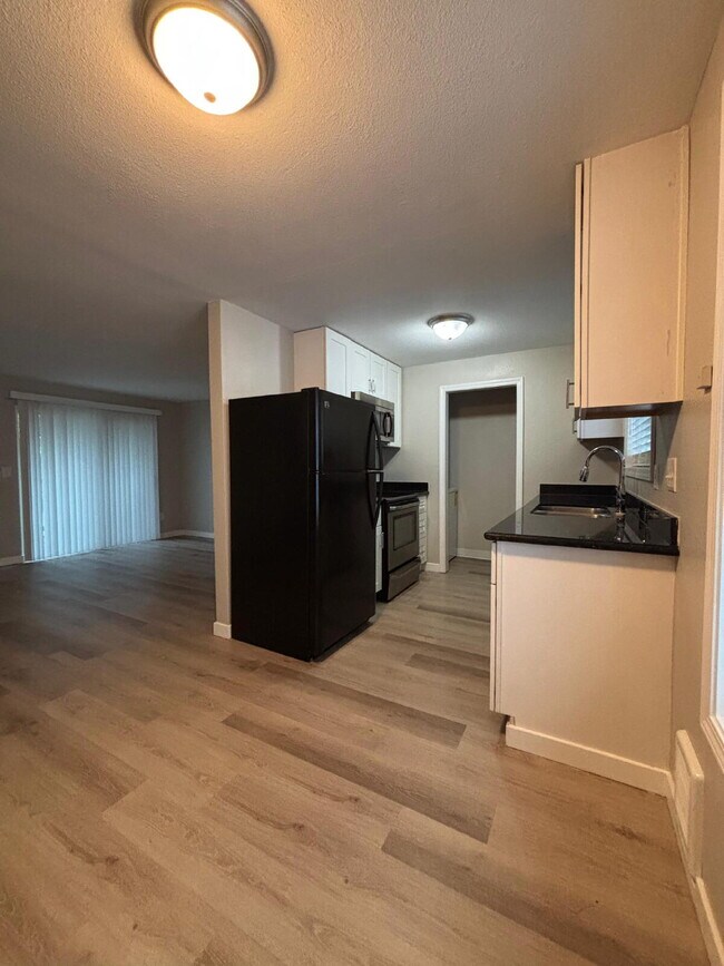 Building Photo - *1626 S G St #4, Tacoma, WA*