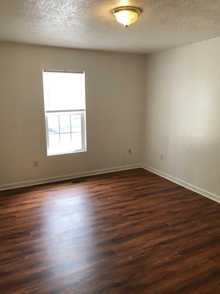 Living Room - 222 New Stock Rd