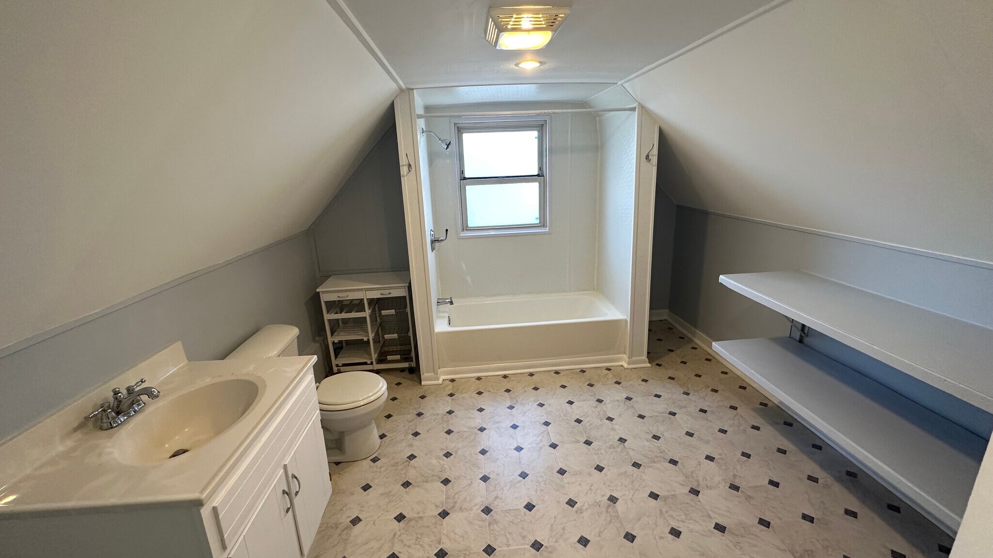Bathroom - 610 Charles St