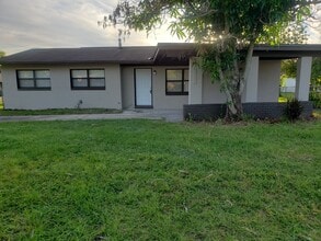 Building Photo - 3 bedroom 2 bath home