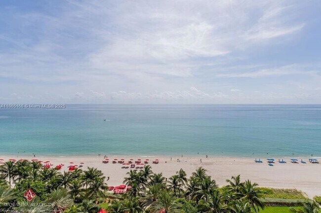 Building Photo - 17749 Collins Ave
