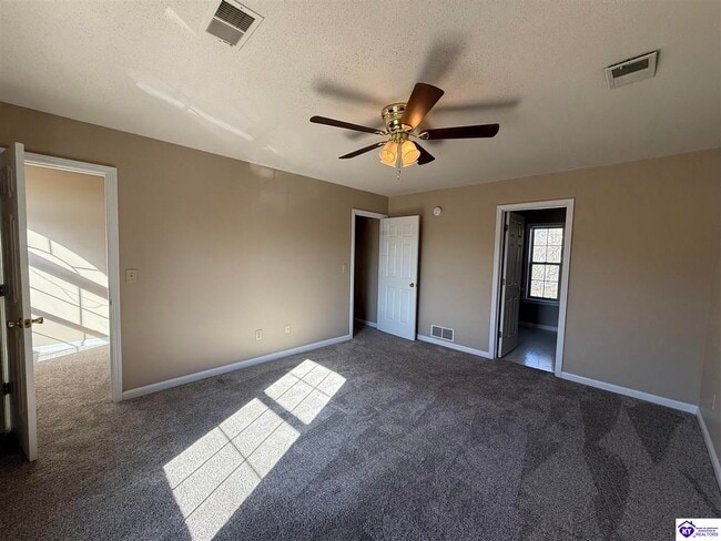 Building Photo - 110 Brendenwood Ct