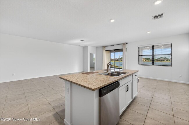 Building Photo - 830 Remington Green Dr SE