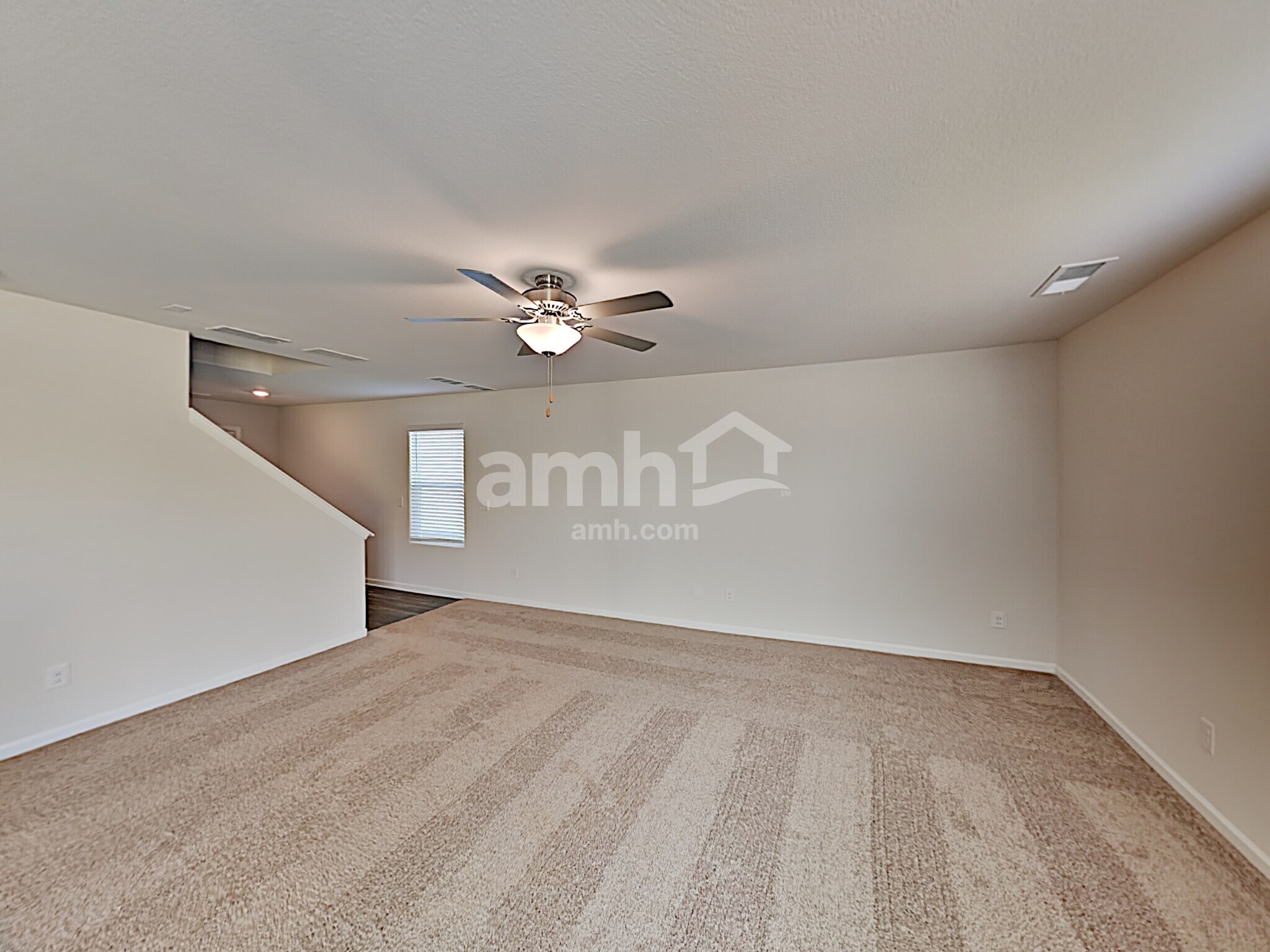Building Photo - 3022 Wingadee Dr