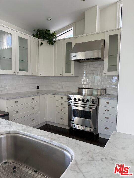 Building Photo - 29700 Zuma Bay Way