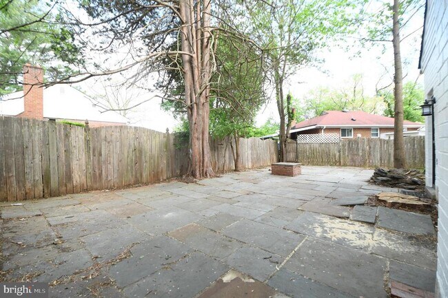 Building Photo - 3506 Harrell St