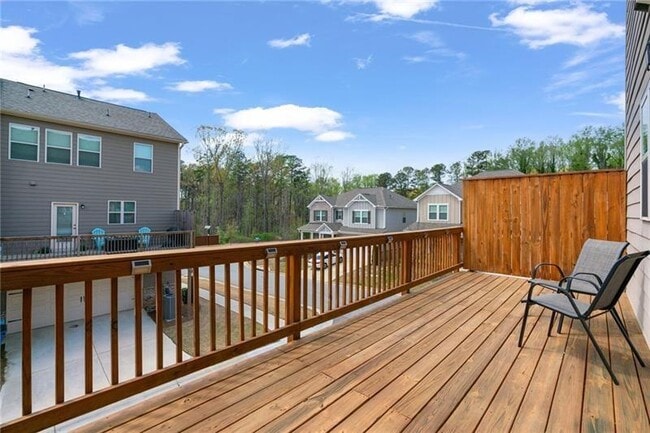 Building Photo - 3420 Reagan Way