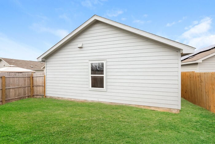 Building Photo - 7918 Serro Medina