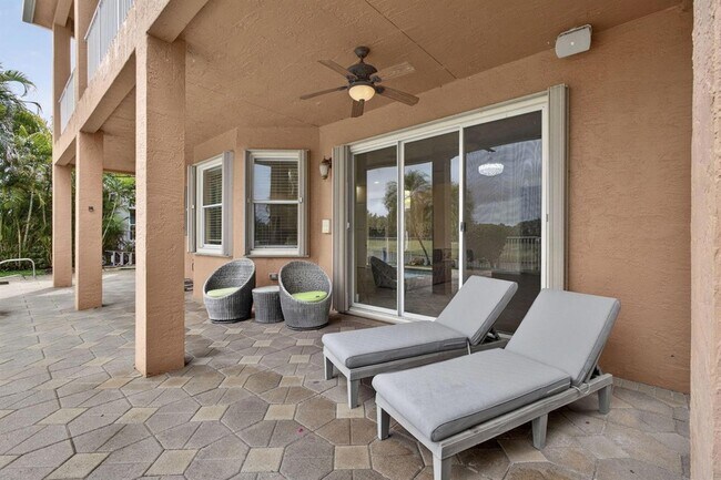 Building Photo - 1724 Annandale Cir