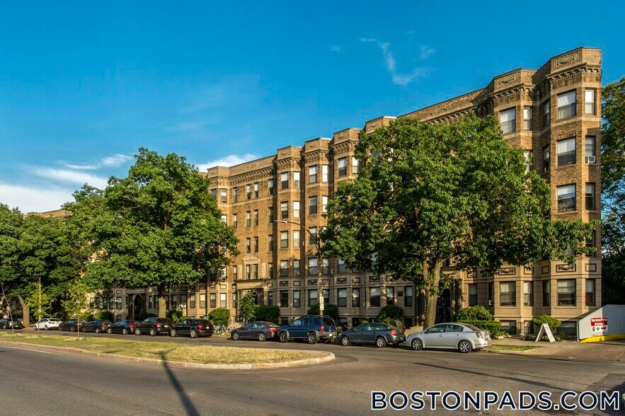 Building Photo - 1160 Commonwealth Ave