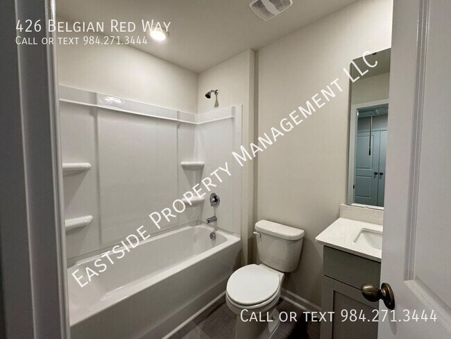 Building Photo - 426 Belgian Red Wy