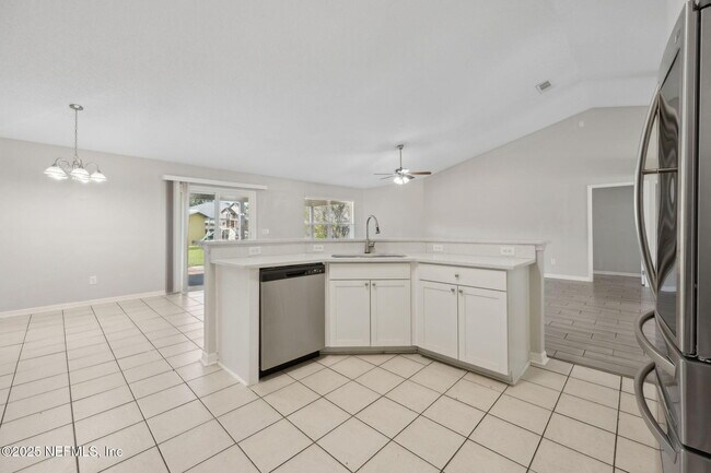 Building Photo - 3446 Bristol Bridge Rd