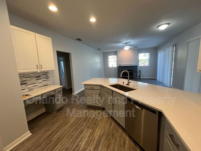 Building Photo - 4907 Blackburn Ct