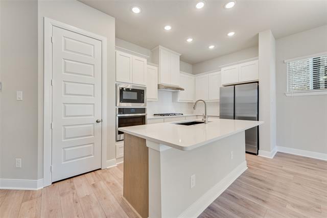 Building Photo - 3302 Monarch Pass Dr