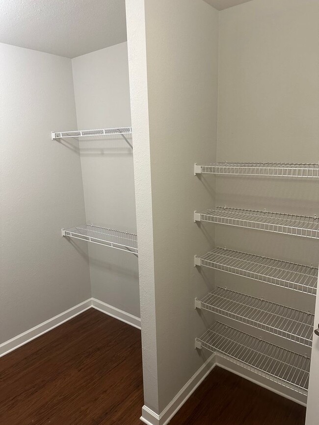 Building Photo - 1101 Molly Barr Rd