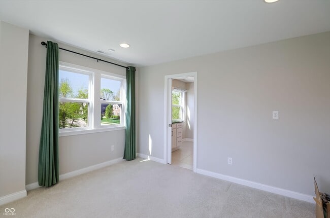 Building Photo - 14375 Trahan Dr