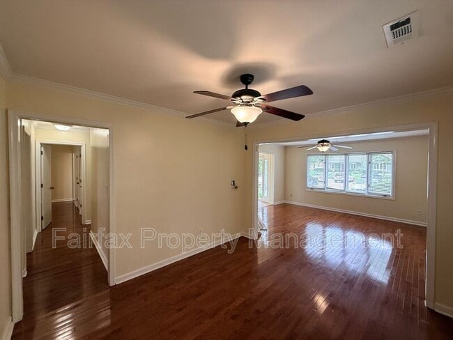 Building Photo - 107 Perriwinkle Pl