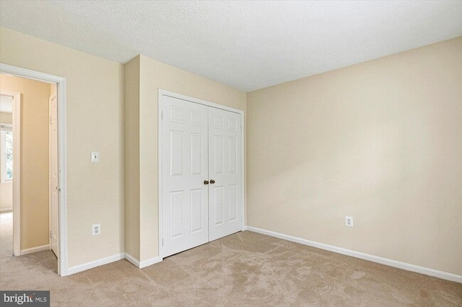 Building Photo - 9708 Locust Hill Dr