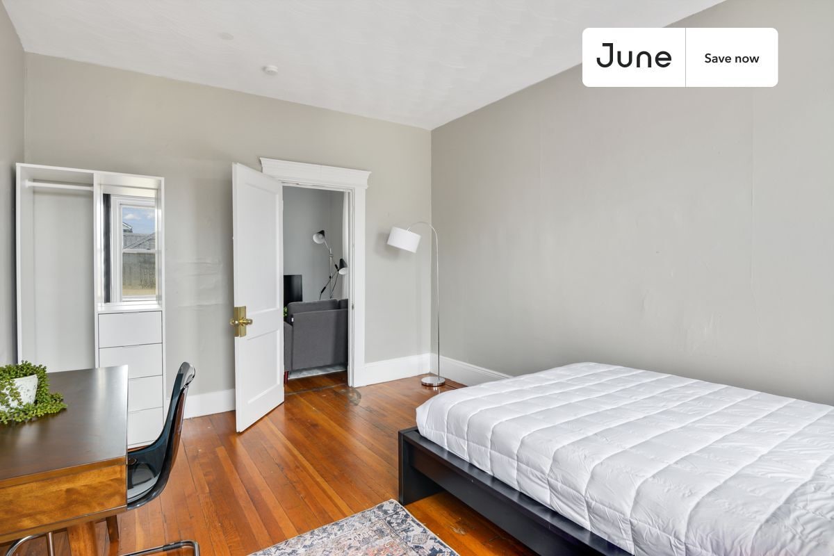 Building Photo - 48 Brighton Ave