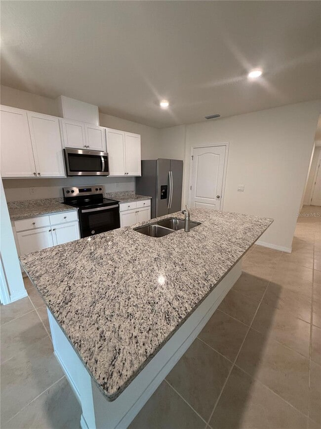 Building Photo - 2109 Doe Run Dr