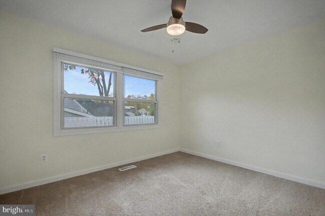 Building Photo - 2504 Korvale Ln