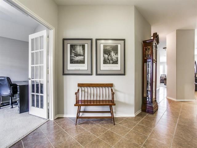 Building Photo - 1097 Luton Dr