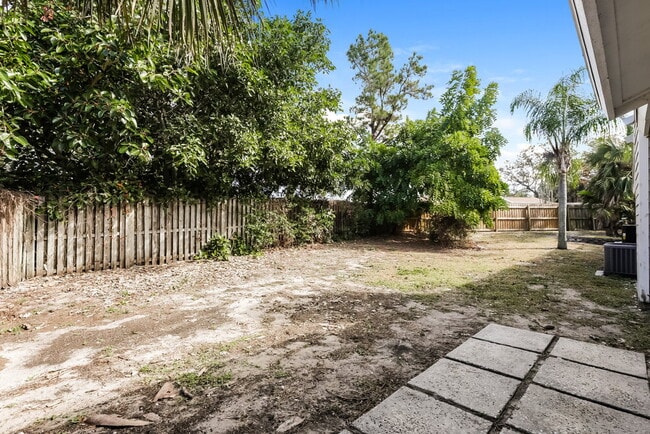 Building Photo - 40 Wicklow Cir