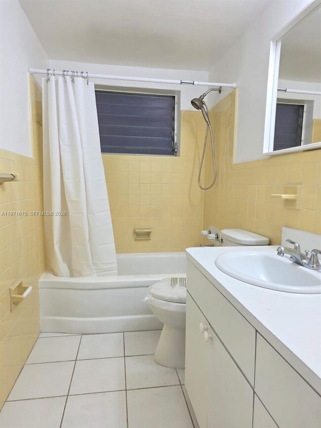 Building Photo - 9490 E Bay Harbor Dr