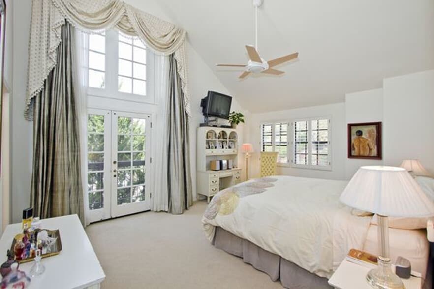 Master Bedroom - 810 Stanford St