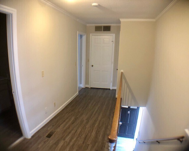Building Photo - 101-C Westgate Circle-2BR/1.5BA-TOWNHOME!!!