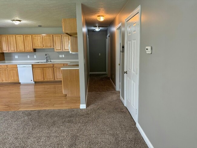 Building Photo - 117-119 Valley Forge Court, Unit 119