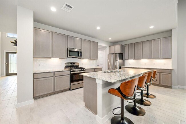 Building Photo - 2907 Skerne Forest Dr